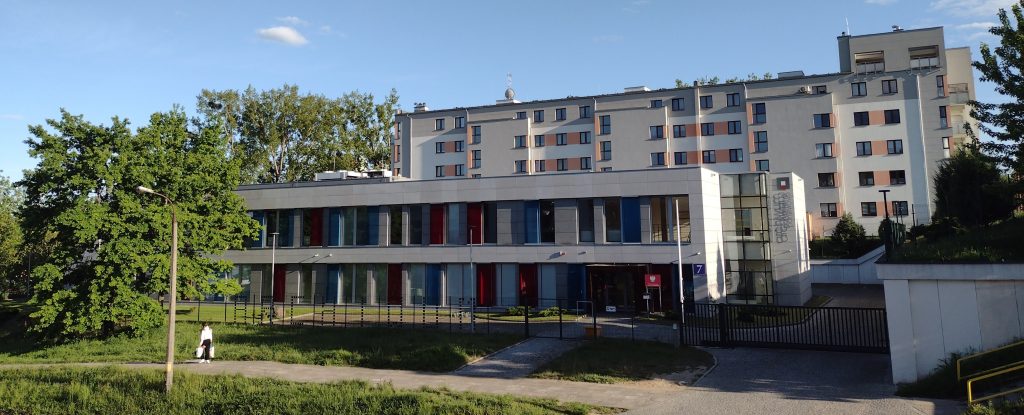 Widok na budynek Archiwum.